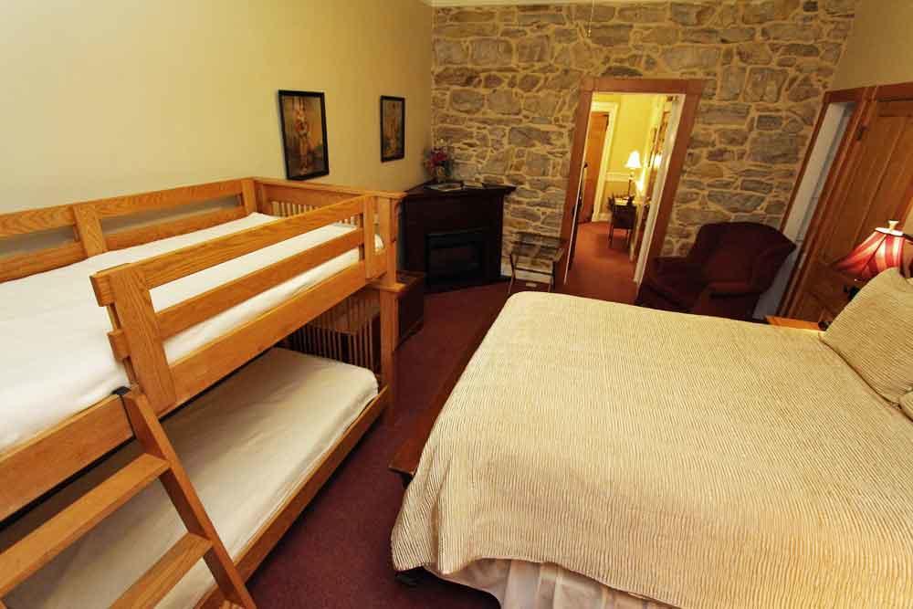 Rocky Acre Farm Bed & Breakfast Mount Joy Exterior foto