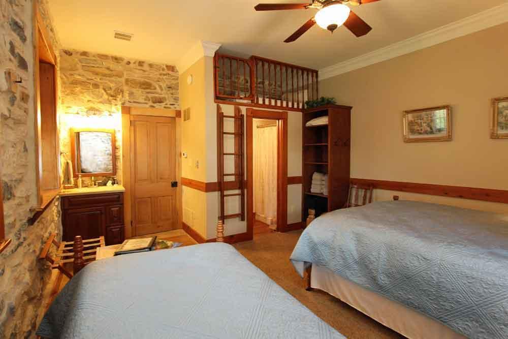 Rocky Acre Farm Bed & Breakfast Mount Joy Exterior foto