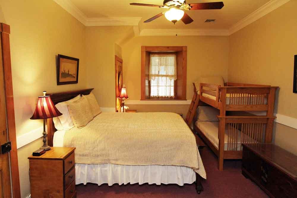 Rocky Acre Farm Bed & Breakfast Mount Joy Exterior foto